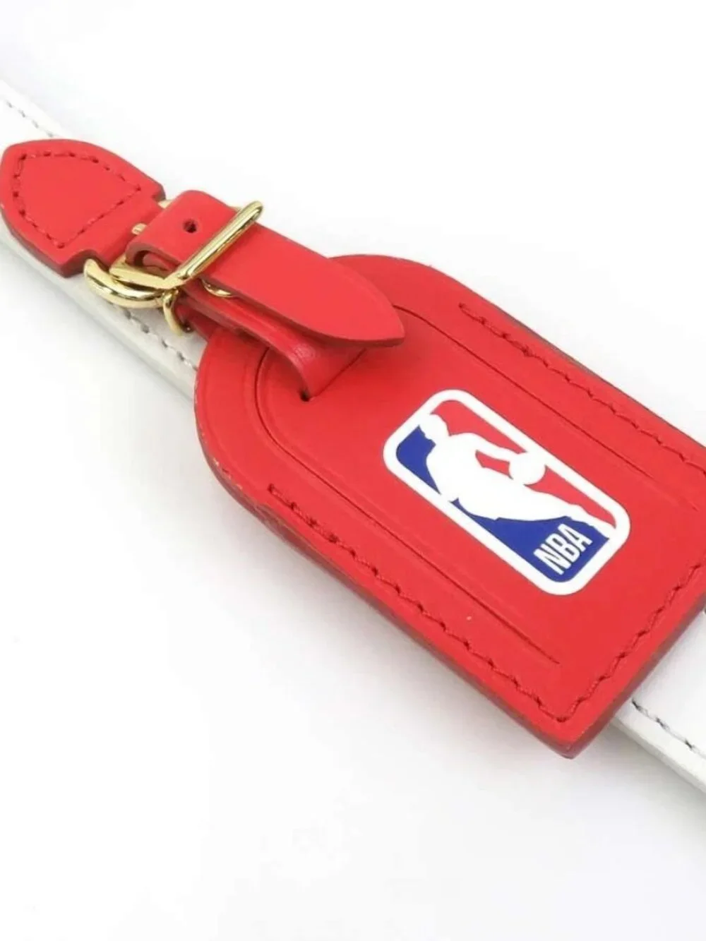 LOUIS VUITTON LV×NBA Soft Trunk Phone Box Body Bag